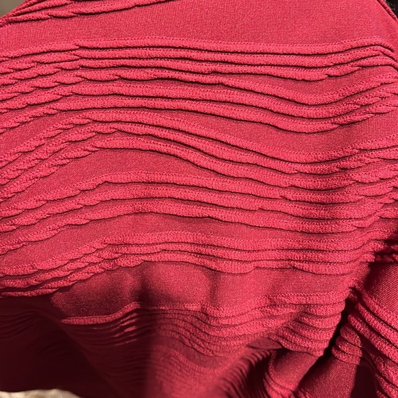 Mossimo Maroon Textured Pencil Skirt 100% Polyester Size S - Picture 6 of 8